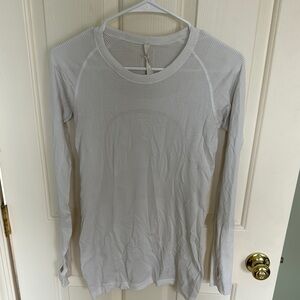 Women's White Long Sleeve Swiftly Tech Lulu Lemon Top
